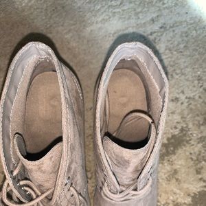 ankle height heeled wedges